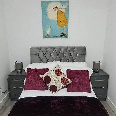 Sav Apartments - 2 Bed Cosy Flat Saffron Leicester Exterior foto